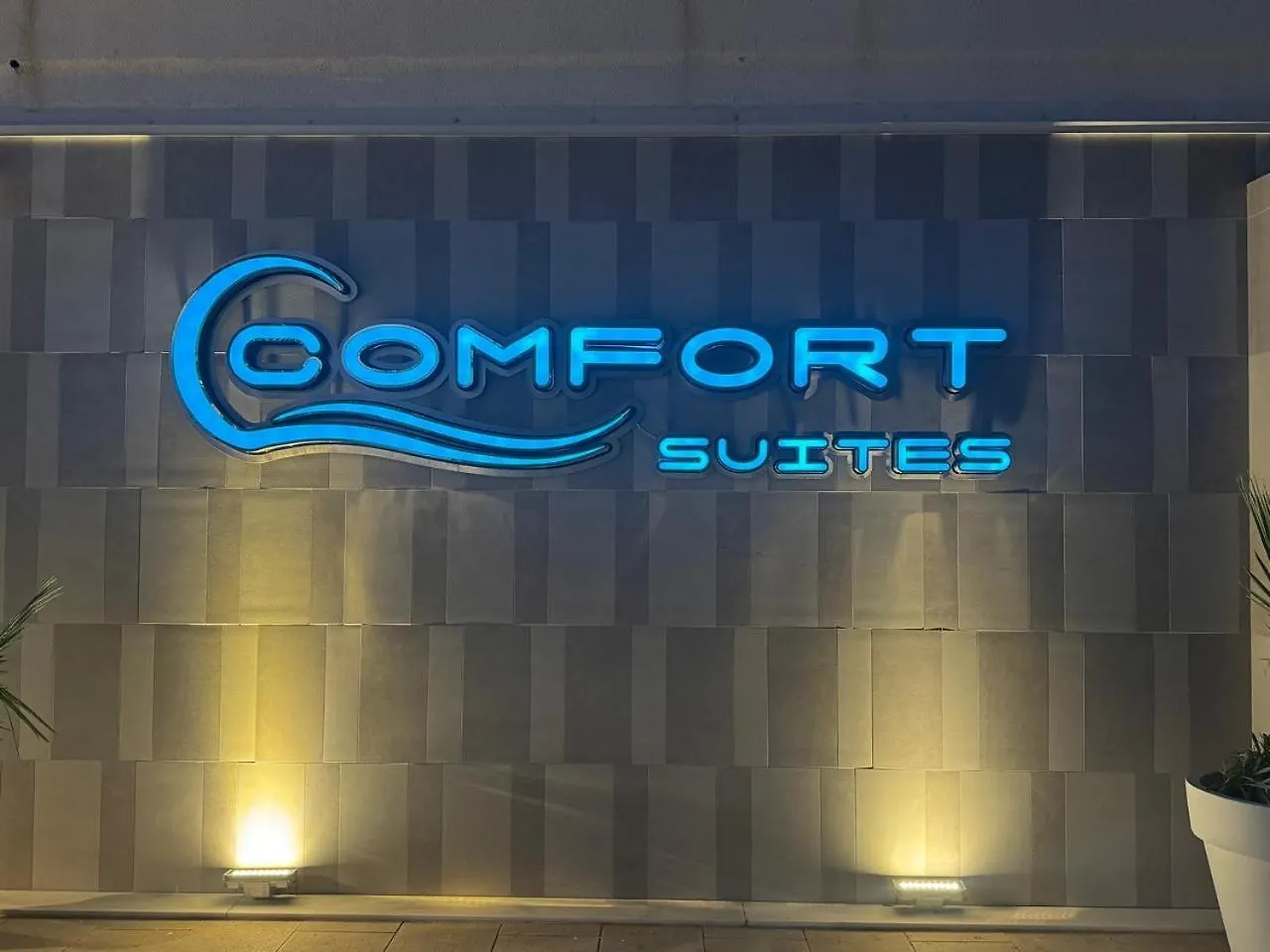 Aparthotel By Comfort Suites Golem  Golem (Tirana)
