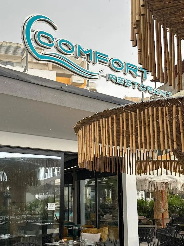 Aparthotel By Comfort Suites Golem  Albania